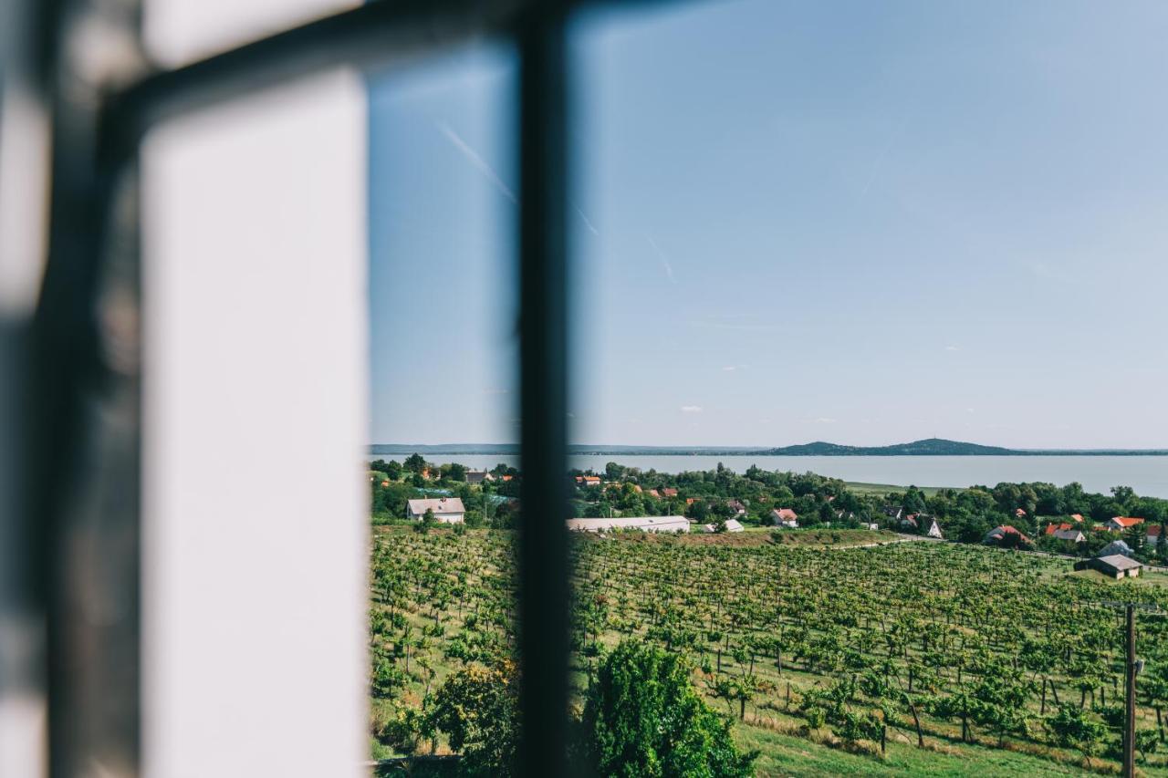 Óbester Panzió Hotel Badacsonytomaj Kültér fotó