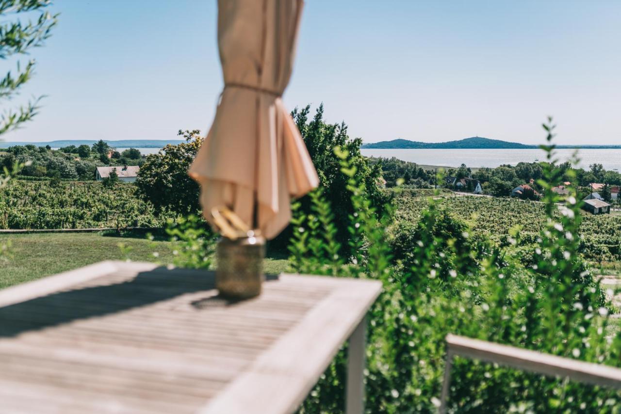 Óbester Panzió Hotel Badacsonytomaj Kültér fotó